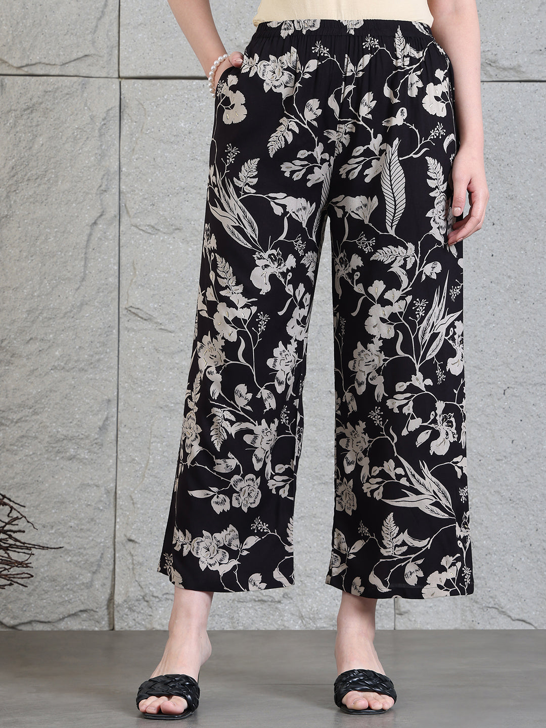 Botanical Printed Kurta With Palazzo Co-Ords Set, Black - Hiral Fashion | Grocsy