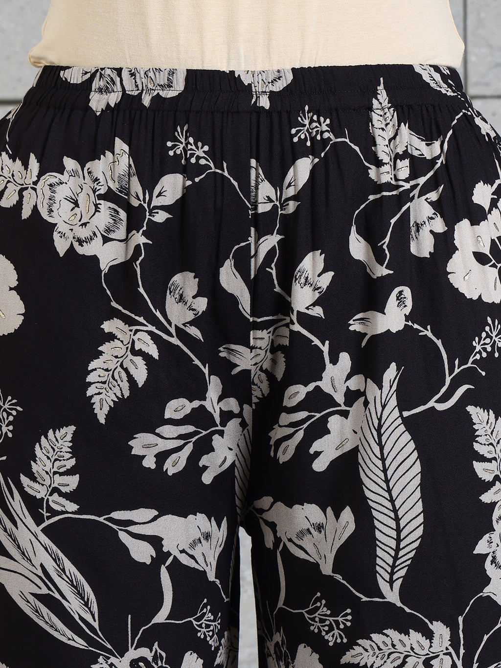 Botanical Printed Kurta With Palazzo Co-Ords Set, Black - Hiral Fashion | Grocsy