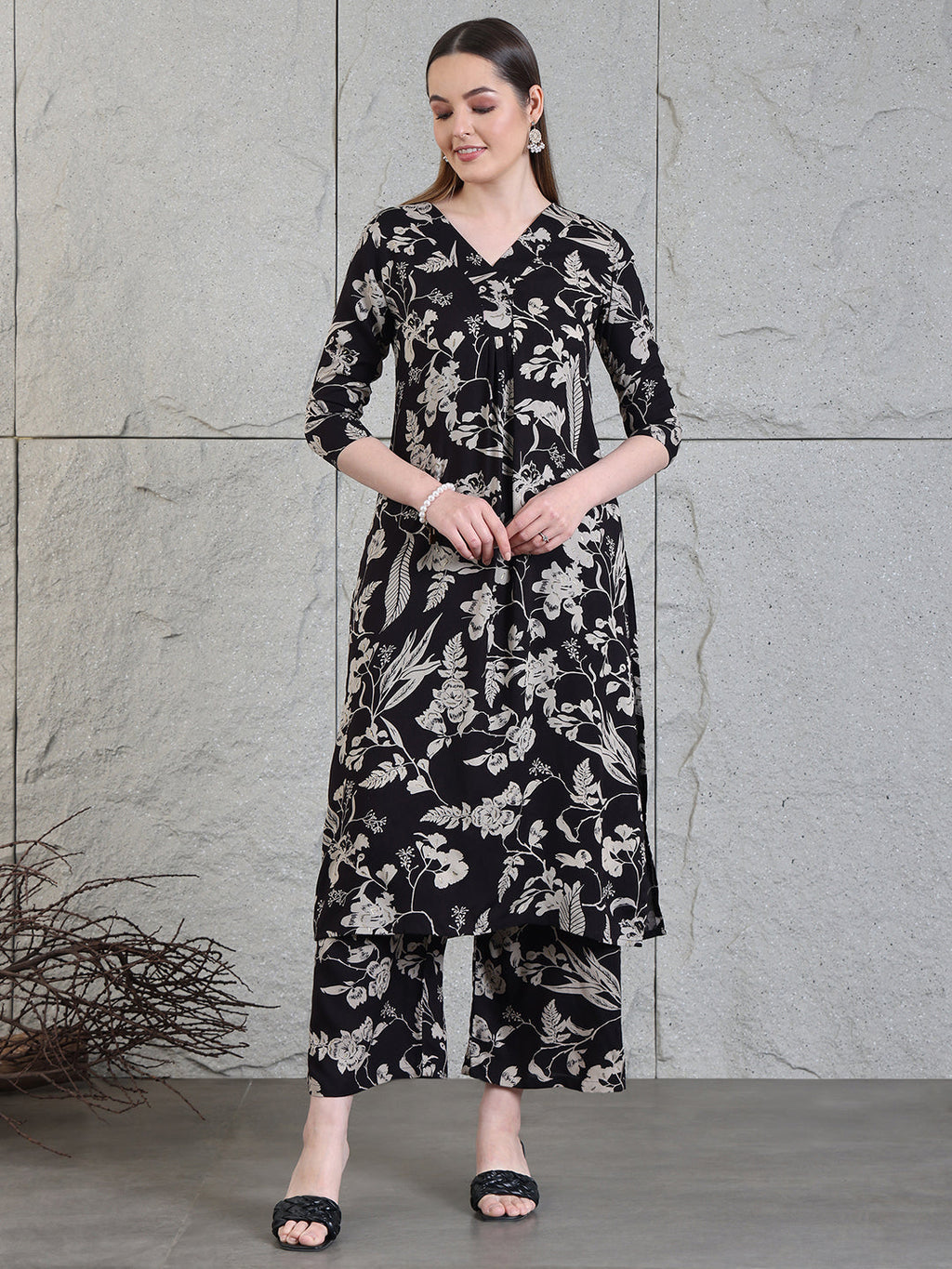 Botanical Printed Kurta With Palazzo Co-Ords Set, Black - Hiral Fashion | Grocsy