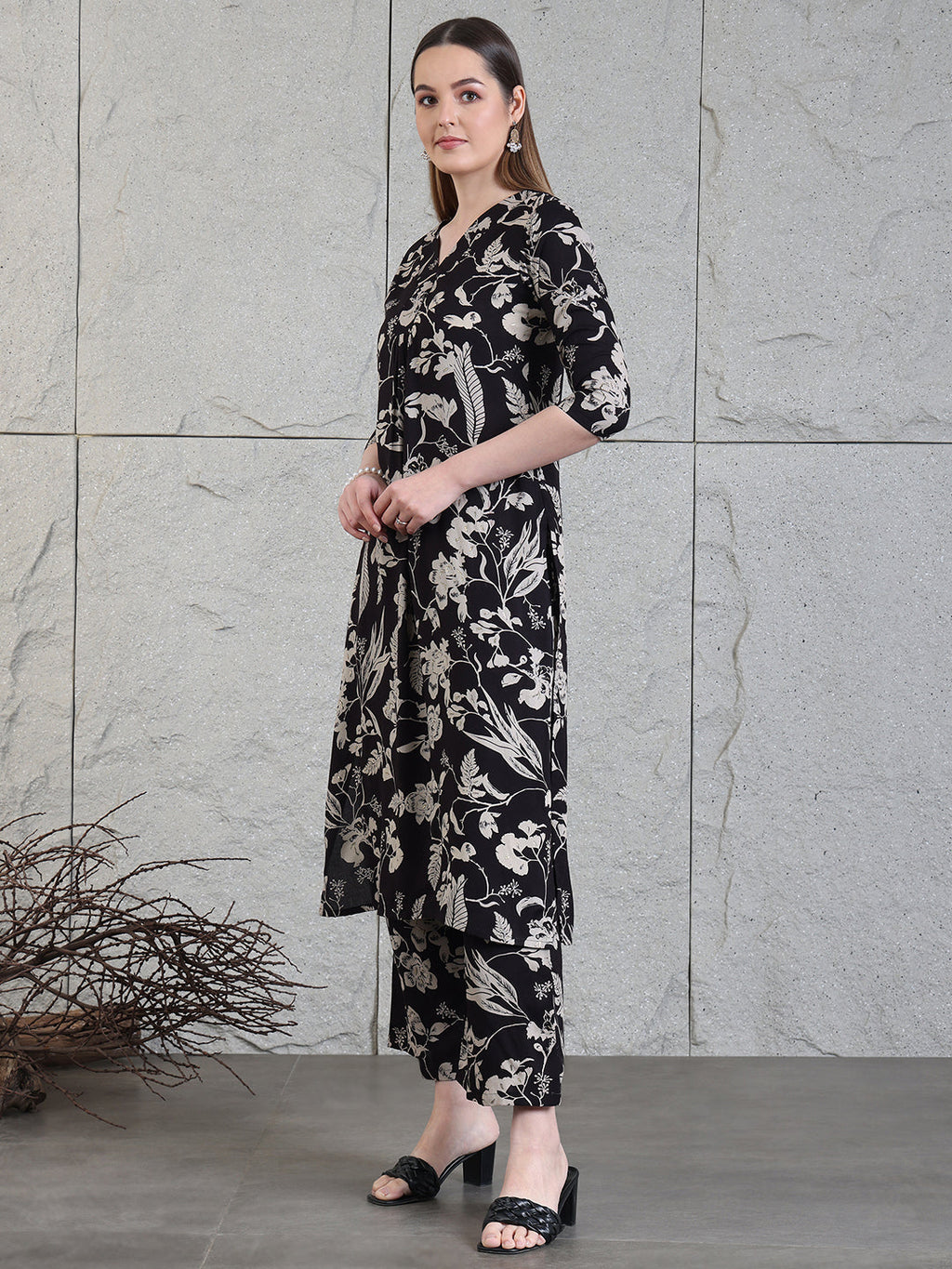 Botanical Printed Kurta With Palazzo Co-Ords Set, Black - Hiral Fashion | Grocsy