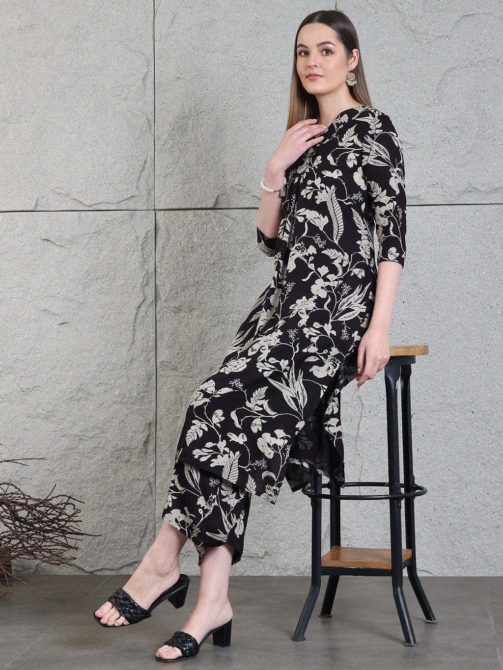 Botanical Printed Kurta With Palazzo Co-Ords Set, Black - Hiral Fashion | Grocsy