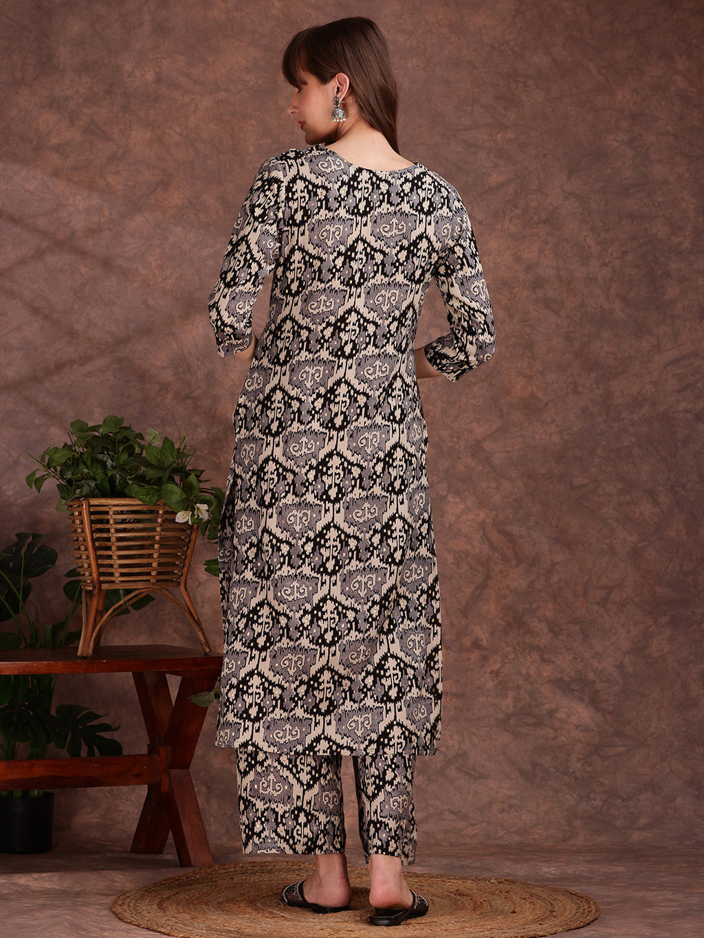 Ethnic Motifs Printed Lace Detailing Kurta And Palazzo, Black - Hiral Fashion | Grocsy