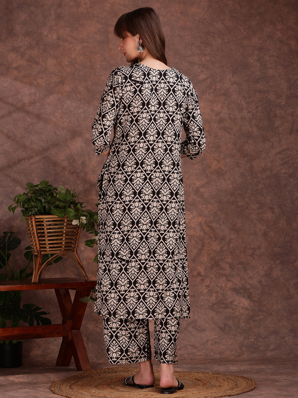 Ethnic Motifs Printed Lace Detailing Kurta And Palazzo, Black - Hiral Fashion | Grocsy