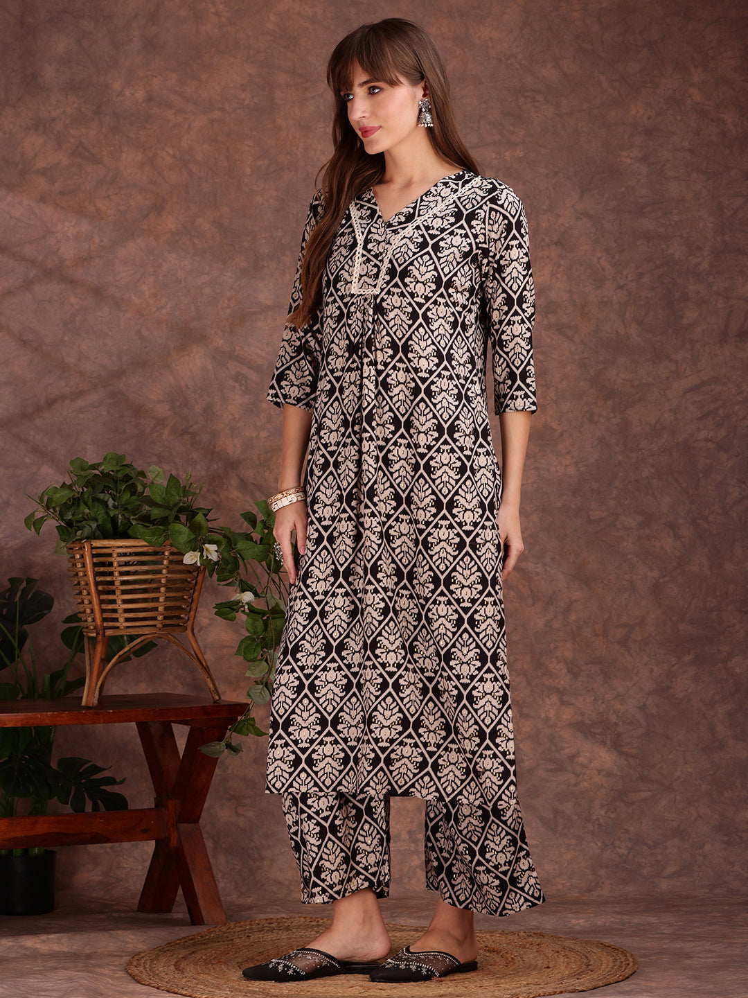 Ethnic Motifs Printed Lace Detailing Kurta And Palazzo, Black - Hiral Fashion | Grocsy