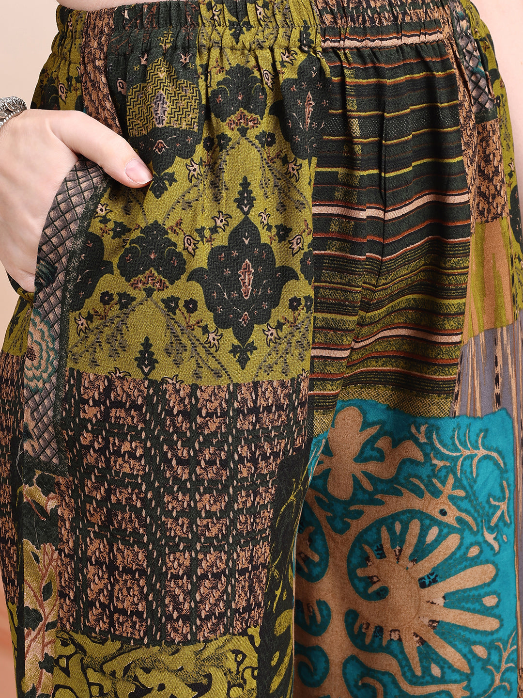 Intricate Floral And Paisley Motifs Co-Ords, Green - Hiral Fashion | Grocsy