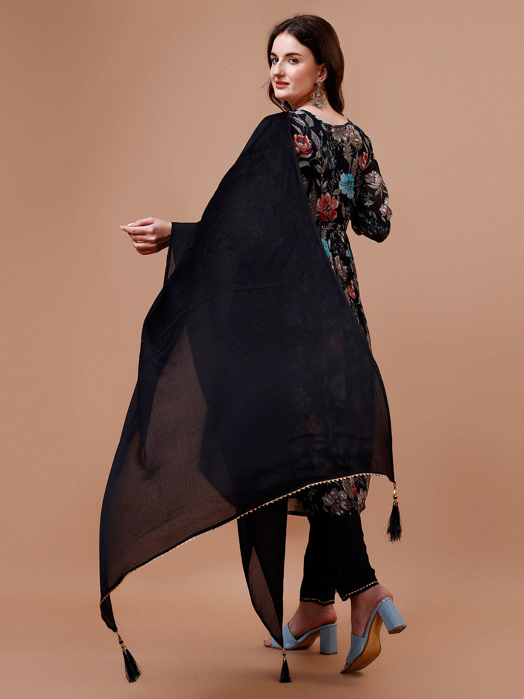 Alia Cut Hand Embroidered Floral Print Kurta With Pant & Dupatta, Multicolor - Hiral Fashion | Grocsy