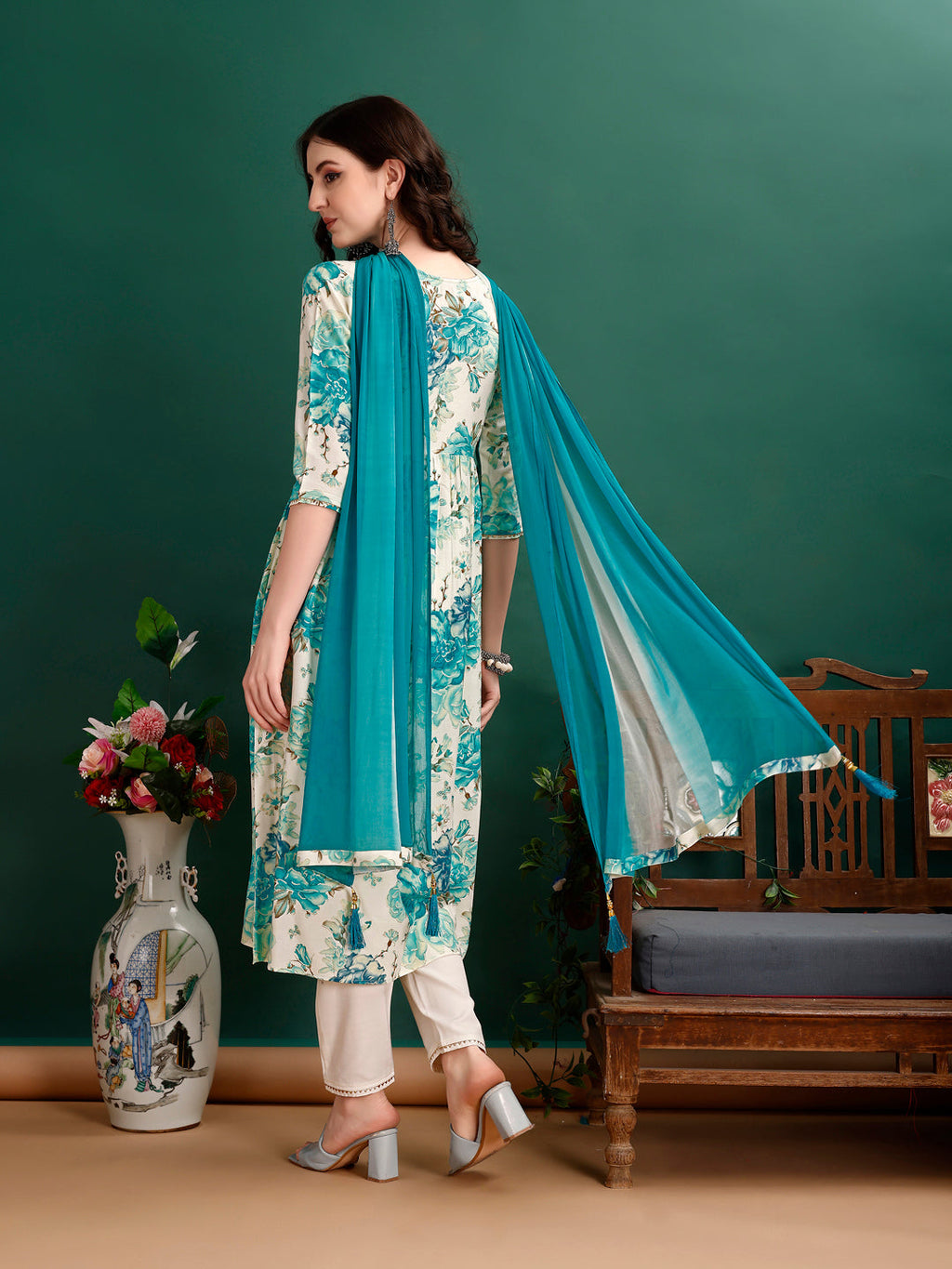 Alia Cut Floral Printed & Embroidered Kurta With Pant & Dupatta Set Premium Luxury, Multicolor - Hiral Fashion | Grocsy