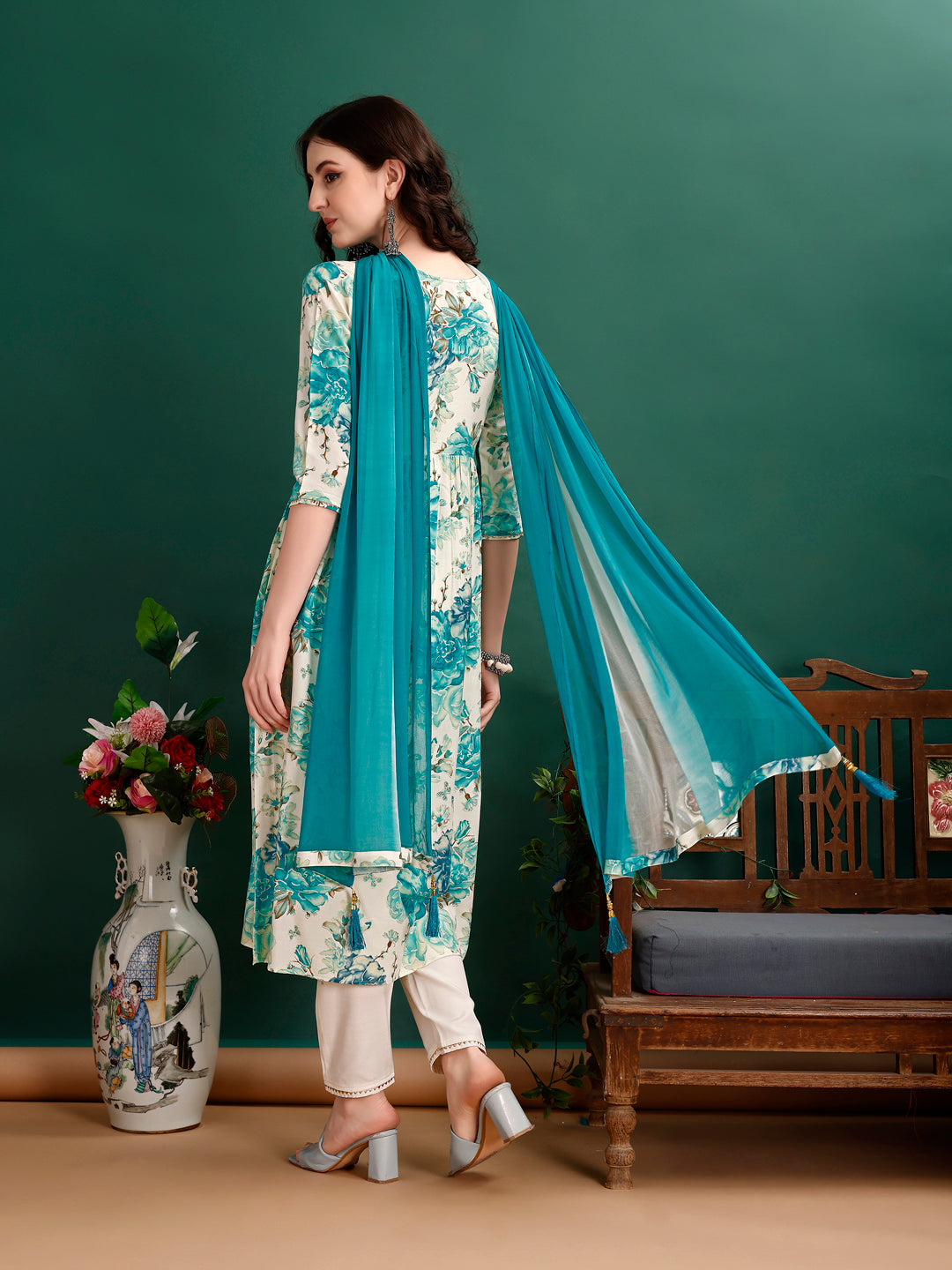 Alia Cut Floral Printed & Embroidered Kurta With Pant & Dupatta Set Premium Luxury, Multicolor - Hiral Fashion | Grocsy