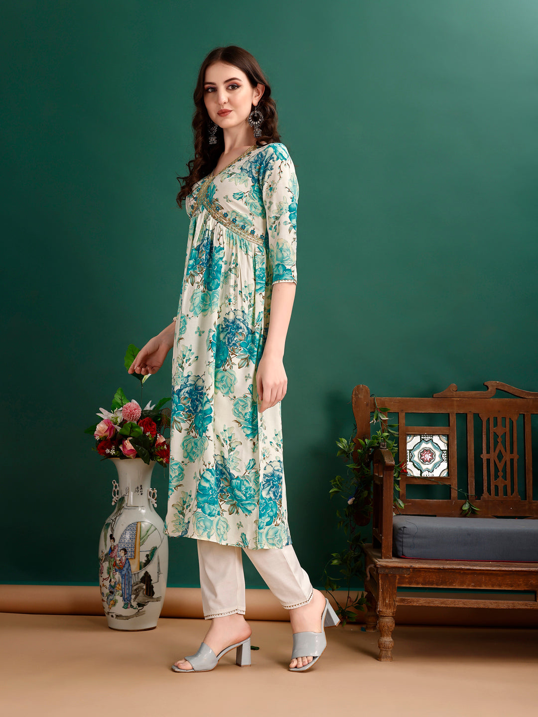 Alia Cut Floral Printed & Embroidered Kurta With Pant & Dupatta Set Premium Luxury, Multicolor - Hiral Fashion | Grocsy