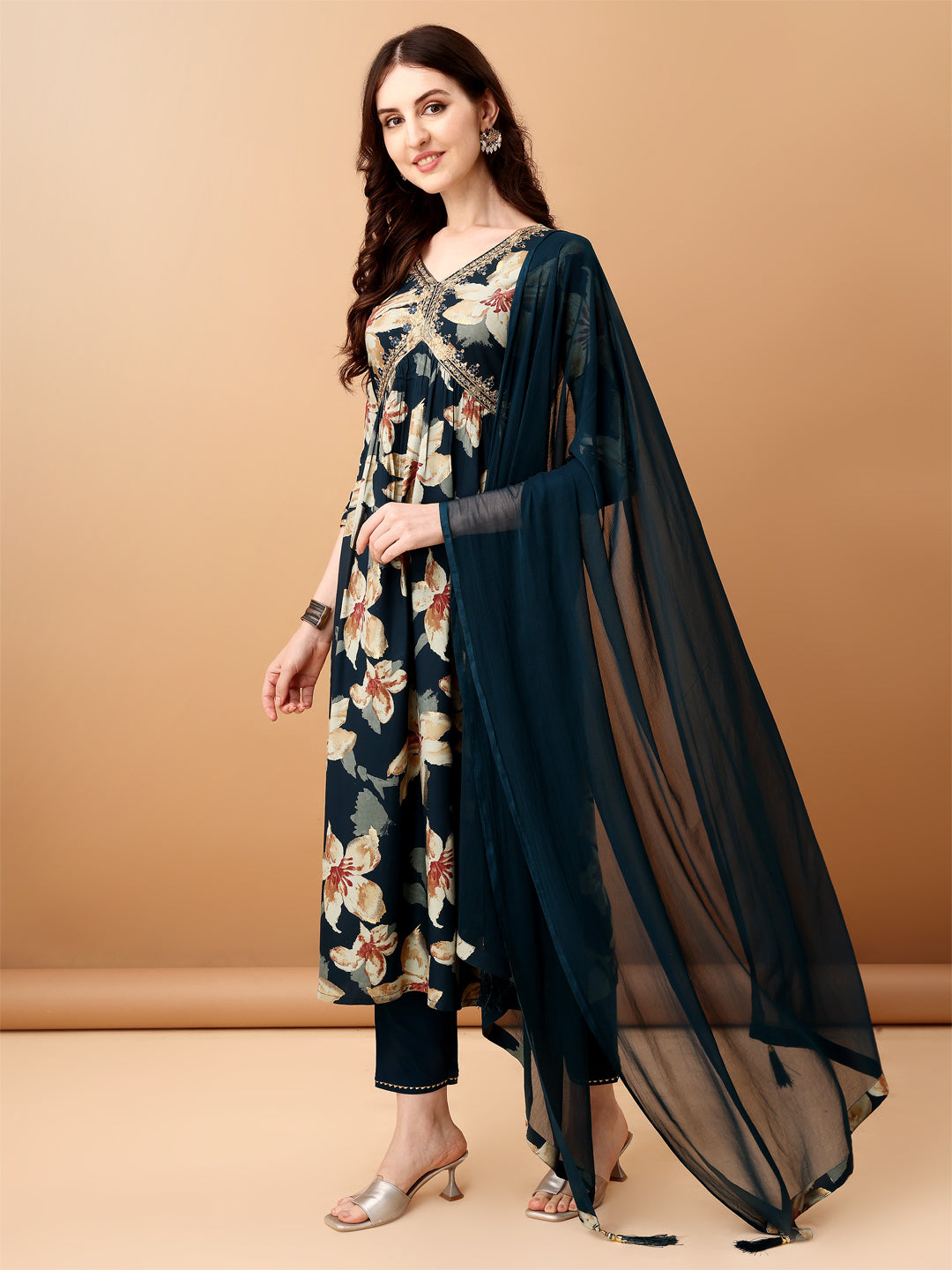 Alia Cut Floral Printed & Embroidered Kurta With Pant & Dupatta Set, Teal - Hiral Fashion | Grocsy