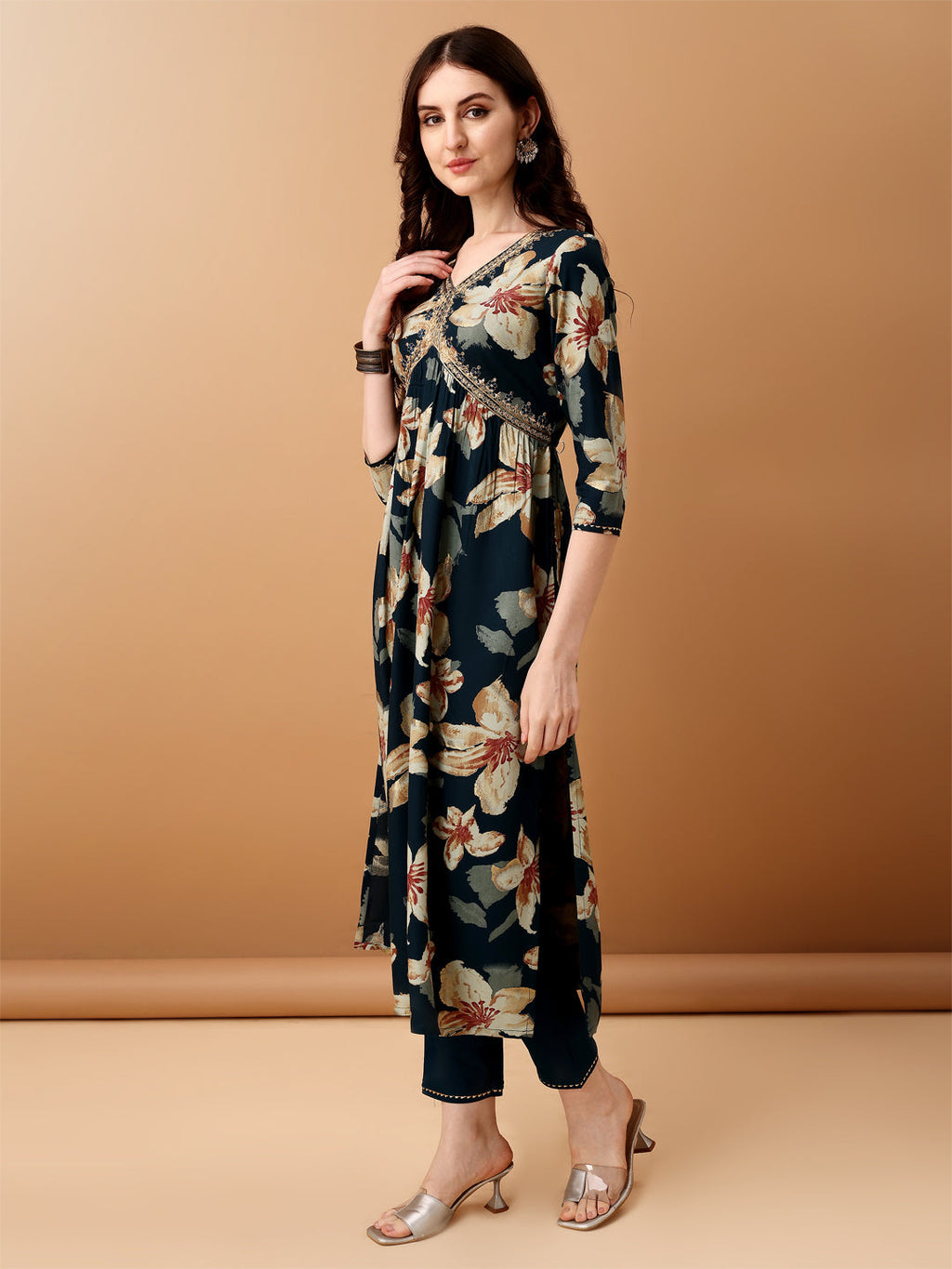 Alia Cut Floral Printed & Embroidered Kurta With Pant & Dupatta Set, Teal - Hiral Fashion | Grocsy