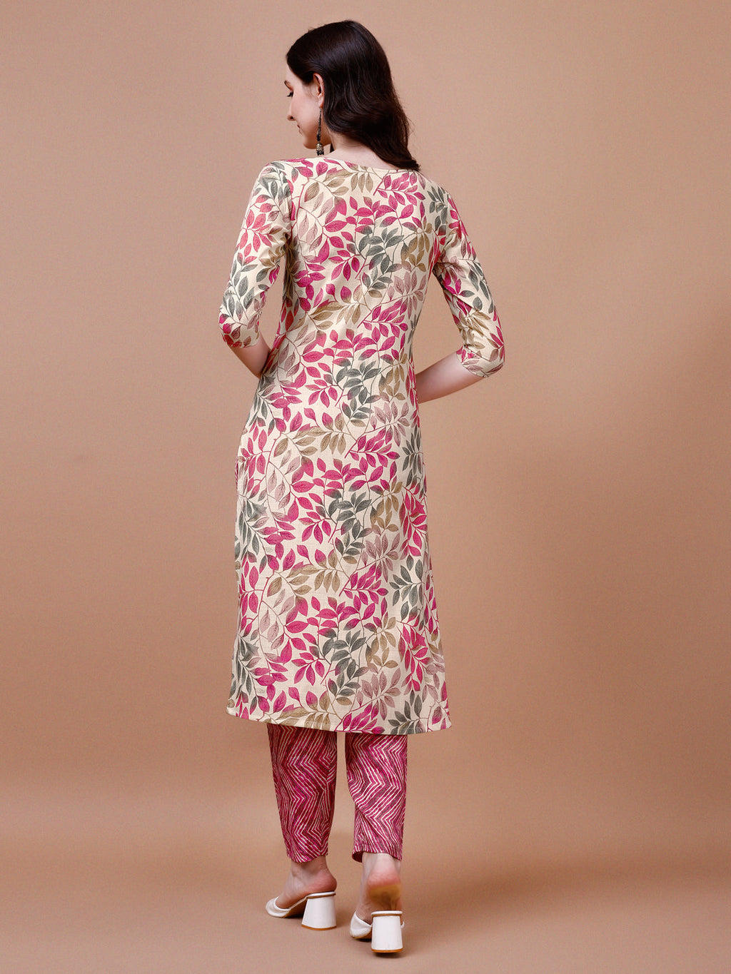 Floral Printed Kurta With Pant & Dupatta, Multicolor - Hiral Fashion | Grocsy