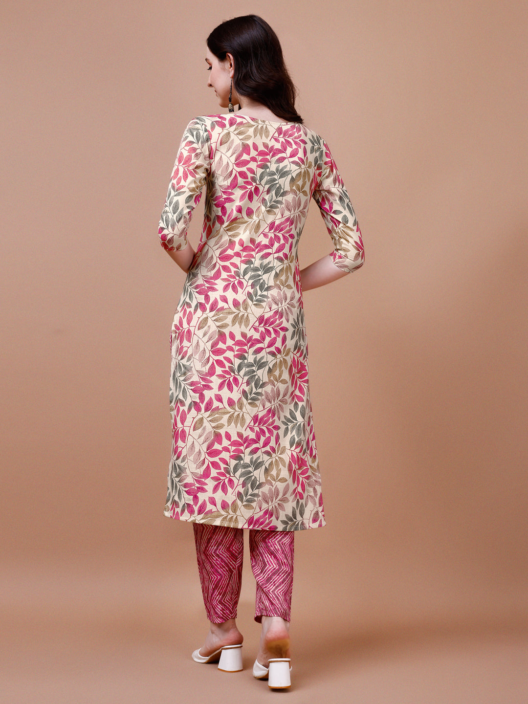 Floral Printed Kurta With Pant & Dupatta, Multicolor - Hiral Fashion | Grocsy