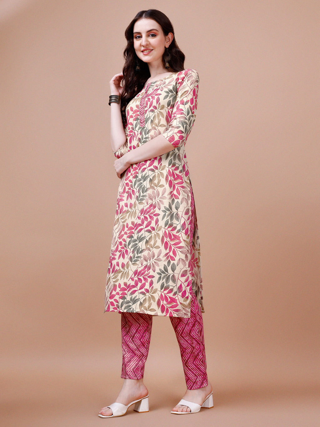 Floral Printed Kurta With Pant & Dupatta, Multicolor - Hiral Fashion | Grocsy