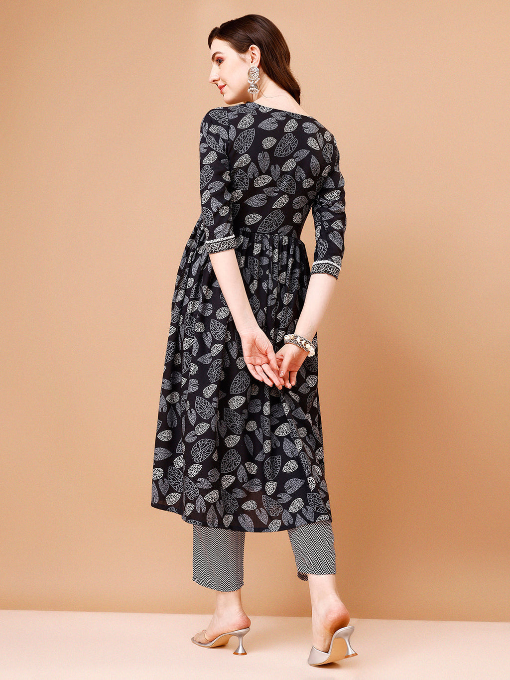 Leaf Printed Flared Kurta With Pant & Dupatta, Multicolor - Hiral Fashion | Grocsy