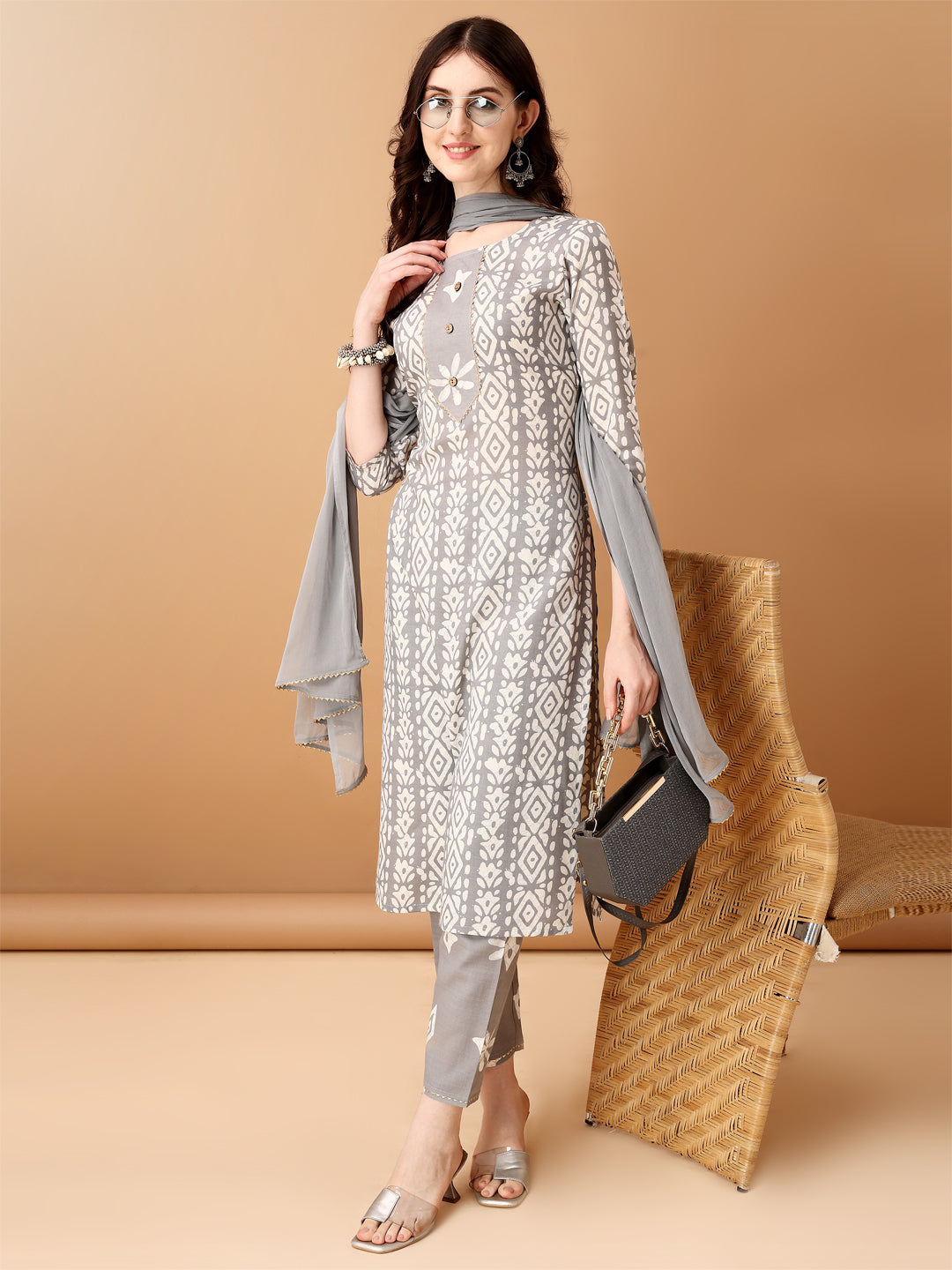 Bandhani Printed Cotton Kurta With Pant & Dupatta, Grey - Hiral Fashion | Grocsy