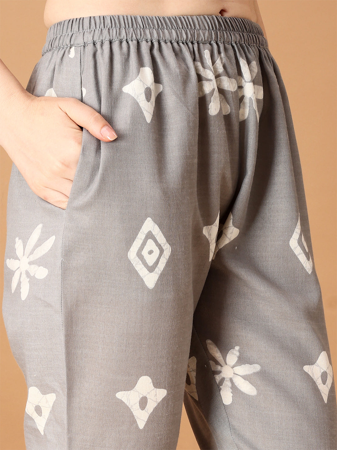 Bandhani Printed Cotton Kurta With Pant & Dupatta, Grey - Hiral Fashion | Grocsy