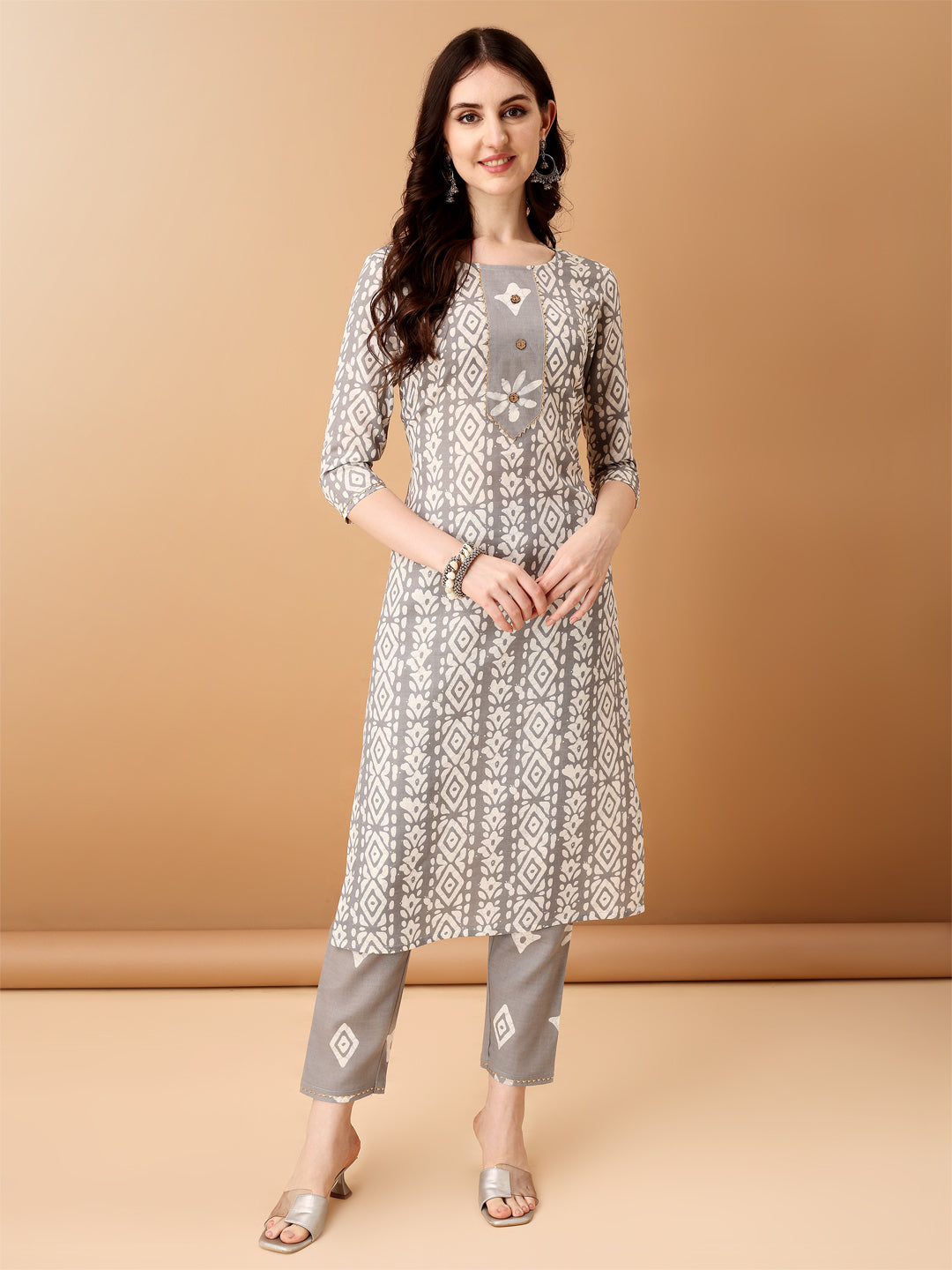 Bandhani Printed Cotton Kurta With Pant & Dupatta, Grey - Hiral Fashion | Grocsy