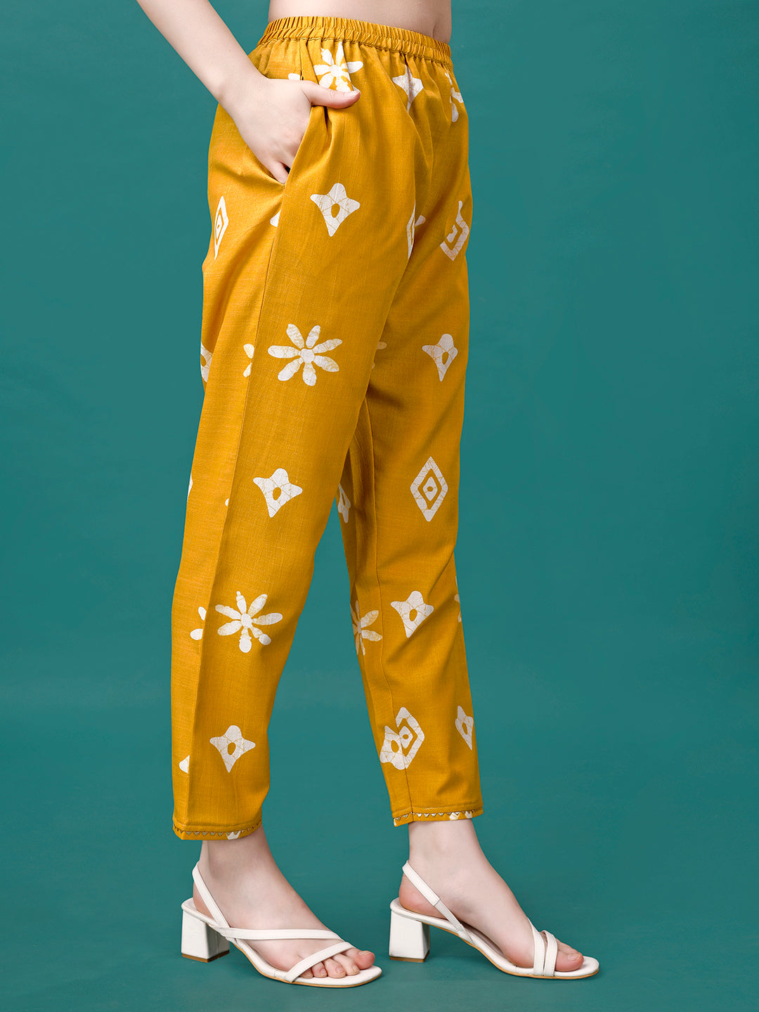 Bandhani Printed Cotton Kurta With Pant & Dupatta, Multicolor - Hiral Fashion | Grocsy