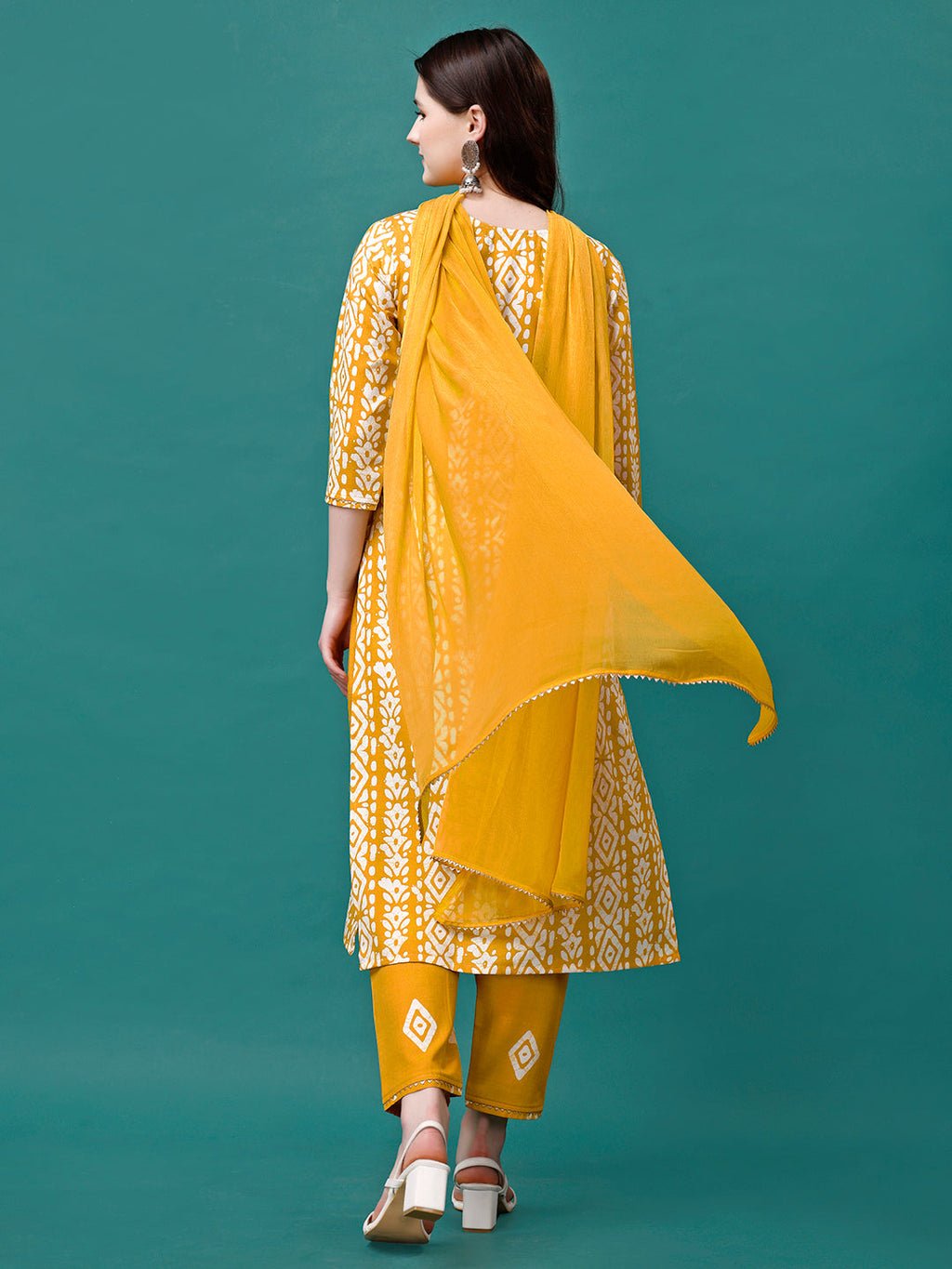 Bandhani Printed Cotton Kurta With Pant & Dupatta, Multicolor - Hiral Fashion | Grocsy