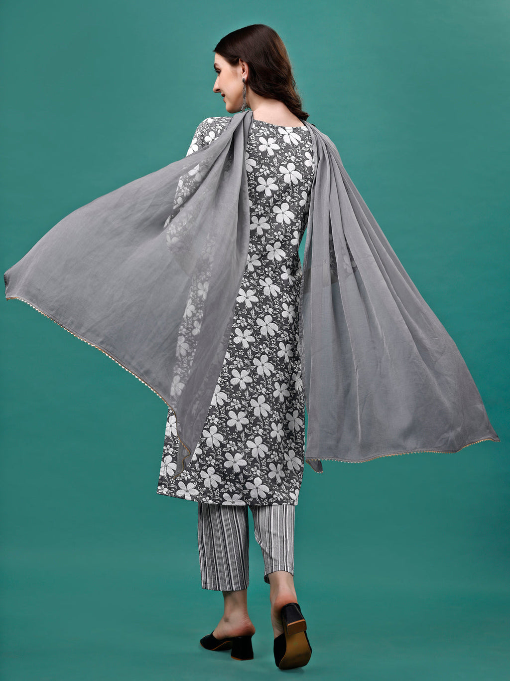 Floral Printed Casual Wear Kurta With Pant & Dupatta, Multicolor - Hiral Fashion | Grocsy