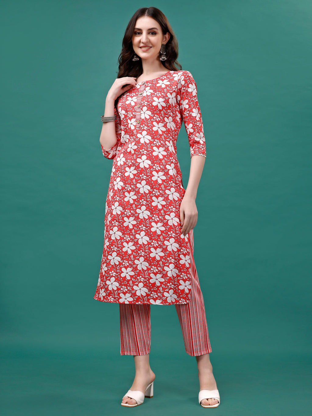 Floral Printed Casual Wear Kurta With Pant & Dupatta, Multicolor - Hiral Fashion | Grocsy