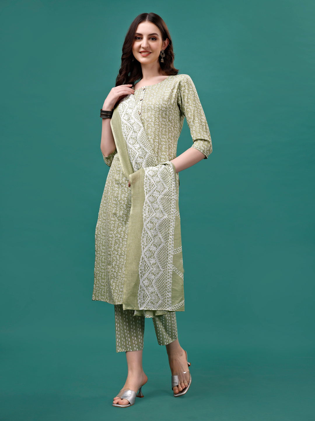 Floral Printed Casual Wear Kurta With Pant & Dupatta, Multicolor - Hiral Fashion | Grocsy