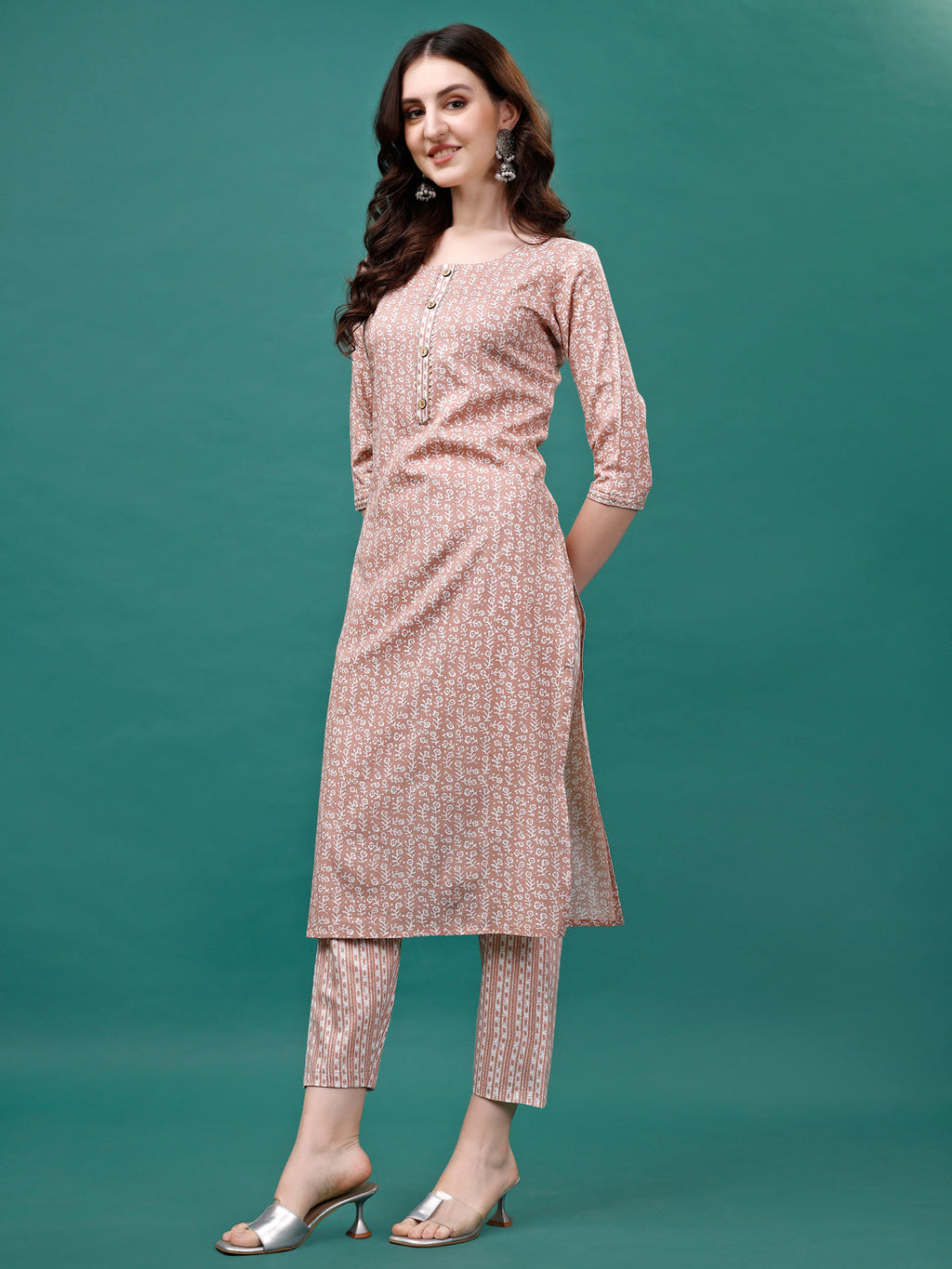 Floral Printed Casual Wear Kurta With Pant & Dupatta, Multicolor - Hiral Fashion | Grocsy