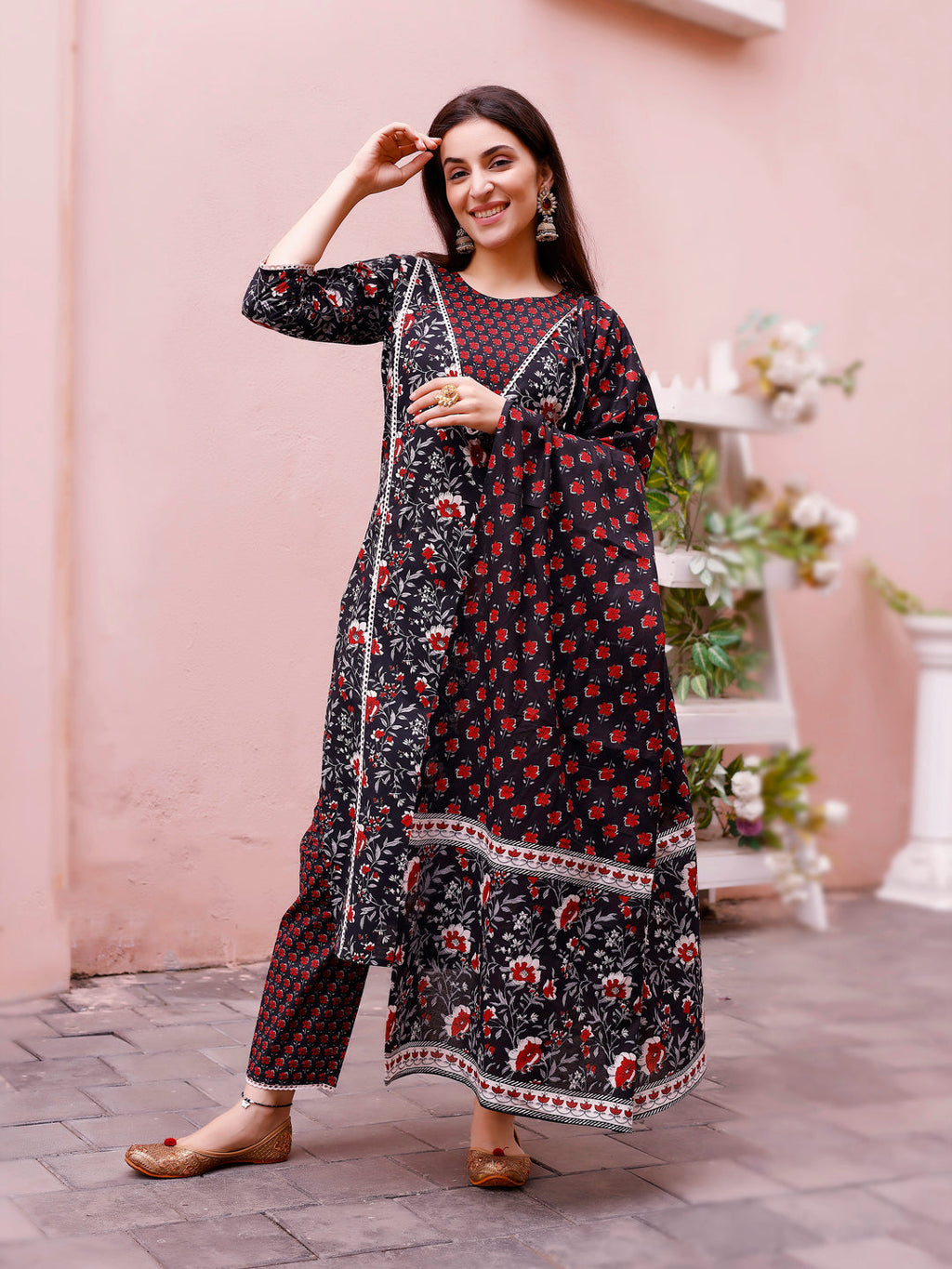 Floral Printed Kurta With Pant & Dupatta, Multicolor - Hiral Fashion | Grocsy