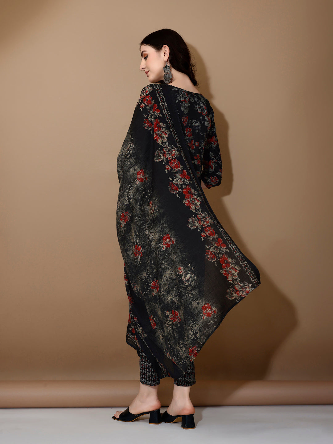 Floral Printed Kurta With Pant & Dupatta, Black - Hiral Fashion | Grocsy