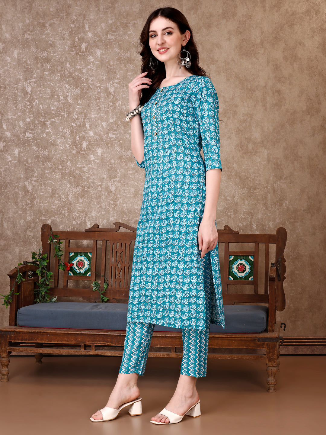 Leaf Printed Kurta With Printed Pant & Dupatta, Multicolor - Hiral Fashion | Grocsy