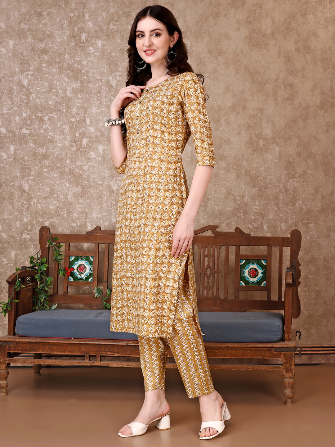 Leaf Printed Kurta With Printed Pant & Dupatta, Multicolor - Hiral Fashion | Grocsy
