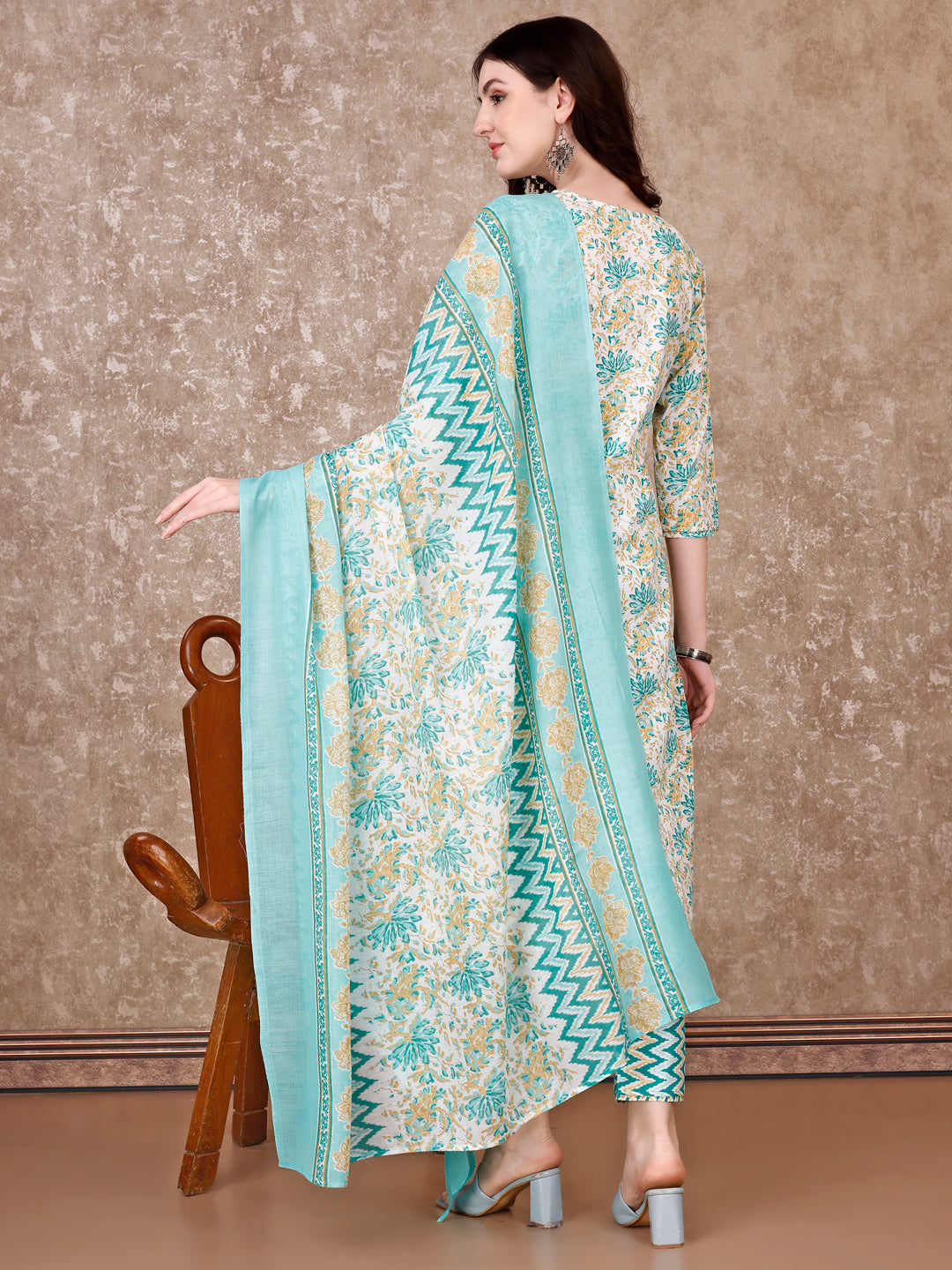 Floral Printed Kurta With Printed Pant & Dupatta, Multicolor - Hiral Fashion | Grocsy