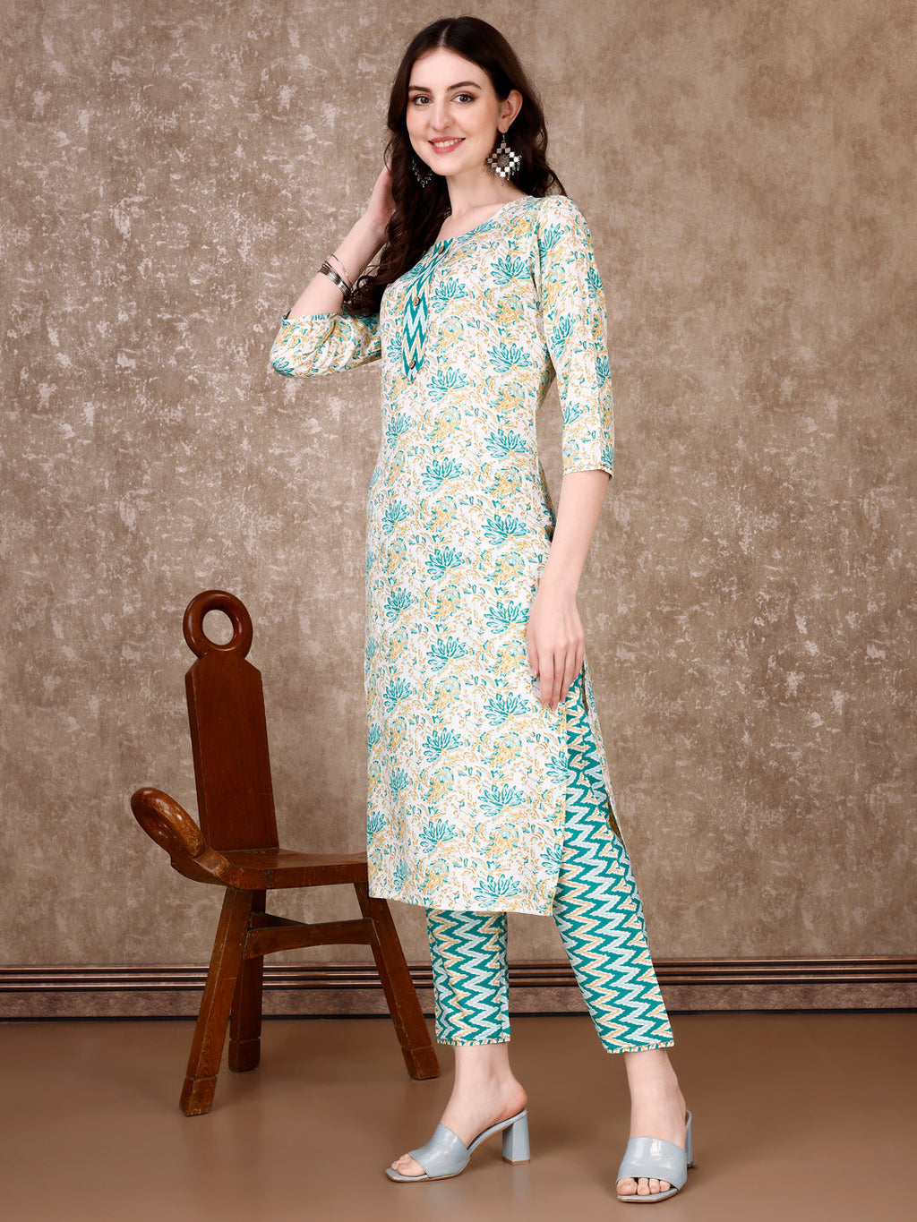 Floral Printed Kurta With Printed Pant & Dupatta, Multicolor - Hiral Fashion | Grocsy