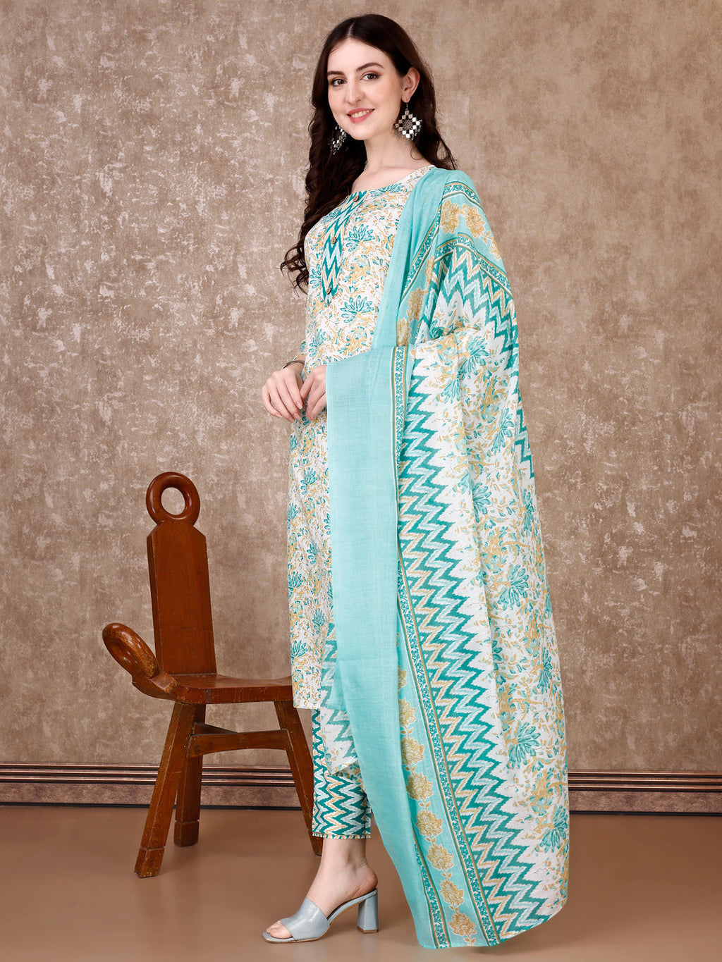 Floral Printed Kurta With Printed Pant & Dupatta, Multicolor - Hiral Fashion | Grocsy