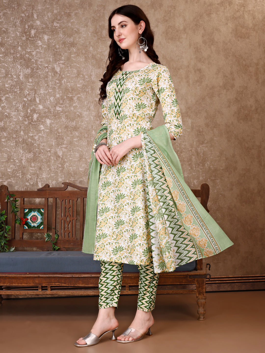 Floral Printed Kurta With Printed Pant & Dupatta, Multicolor - Hiral Fashion | Grocsy