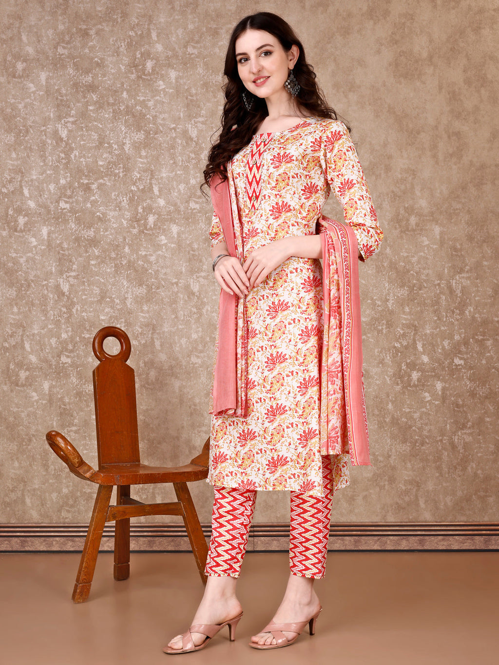 Floral Printed Kurta With Printed Pant & Dupatta, Multicolor - Hiral Fashion | Grocsy