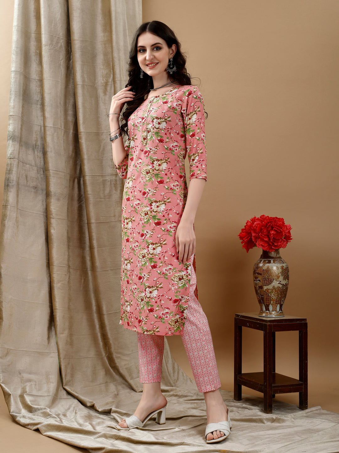 Floral Printed Kurta With Pant & Dupatta, Peach - Hiral Fashion | Grocsy