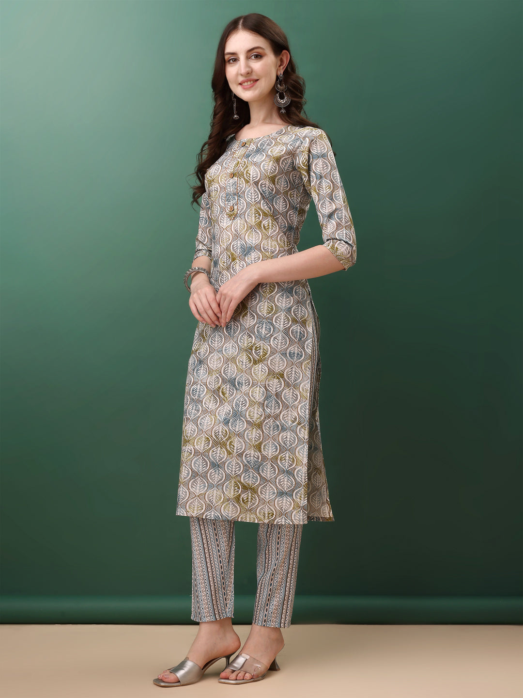Floral Printed Kurta With Pant & Dupatta, Blue - Hiral Fashion | Grocsy