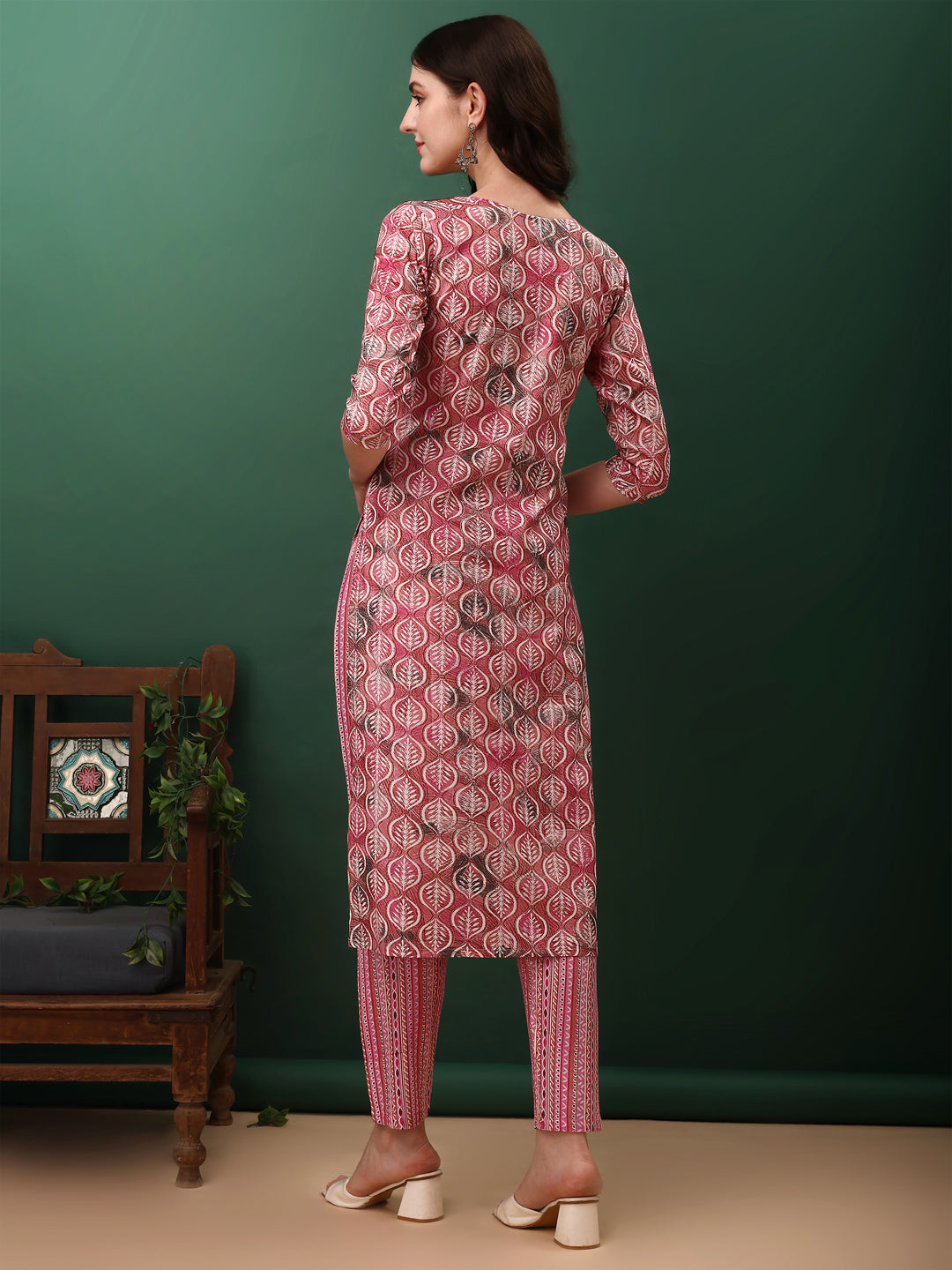 Floral Printed Kurta With Pant & Dupatta, Pink - Hiral Fashion | Grocsy