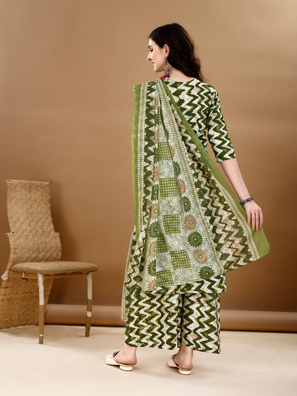 Chevron Printed Kurta With Palazzo Pant & Dupatta, Green - Hiral Fashion | Grocsy