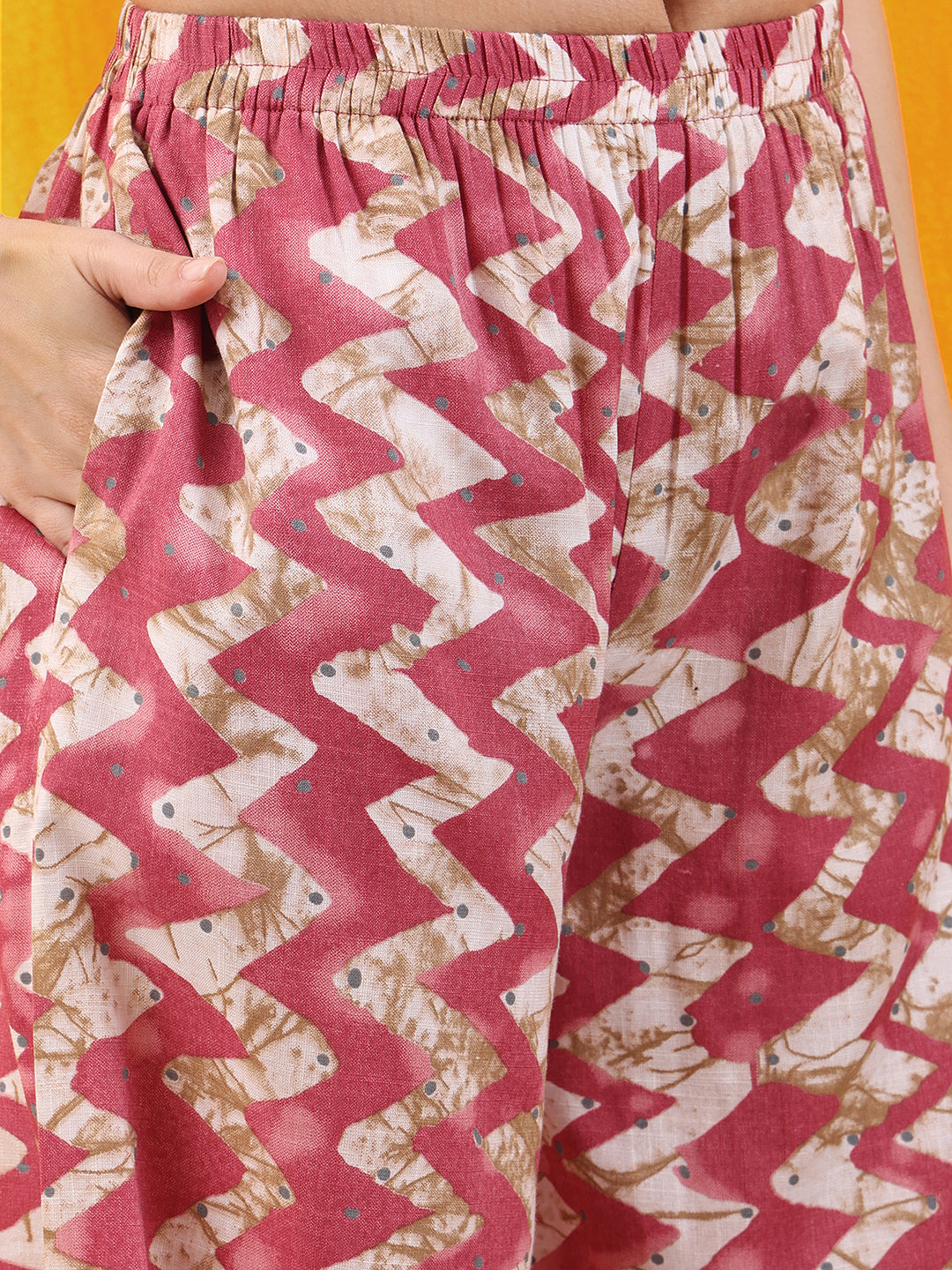 Chevron Printed Kurta With Palazzo Pant & Dupatta, Pink - Hiral Fashion | Grocsy