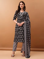 Floral Printed Kurta With Pant & Dupatta, Black - Hiral Fashion | Grocsy