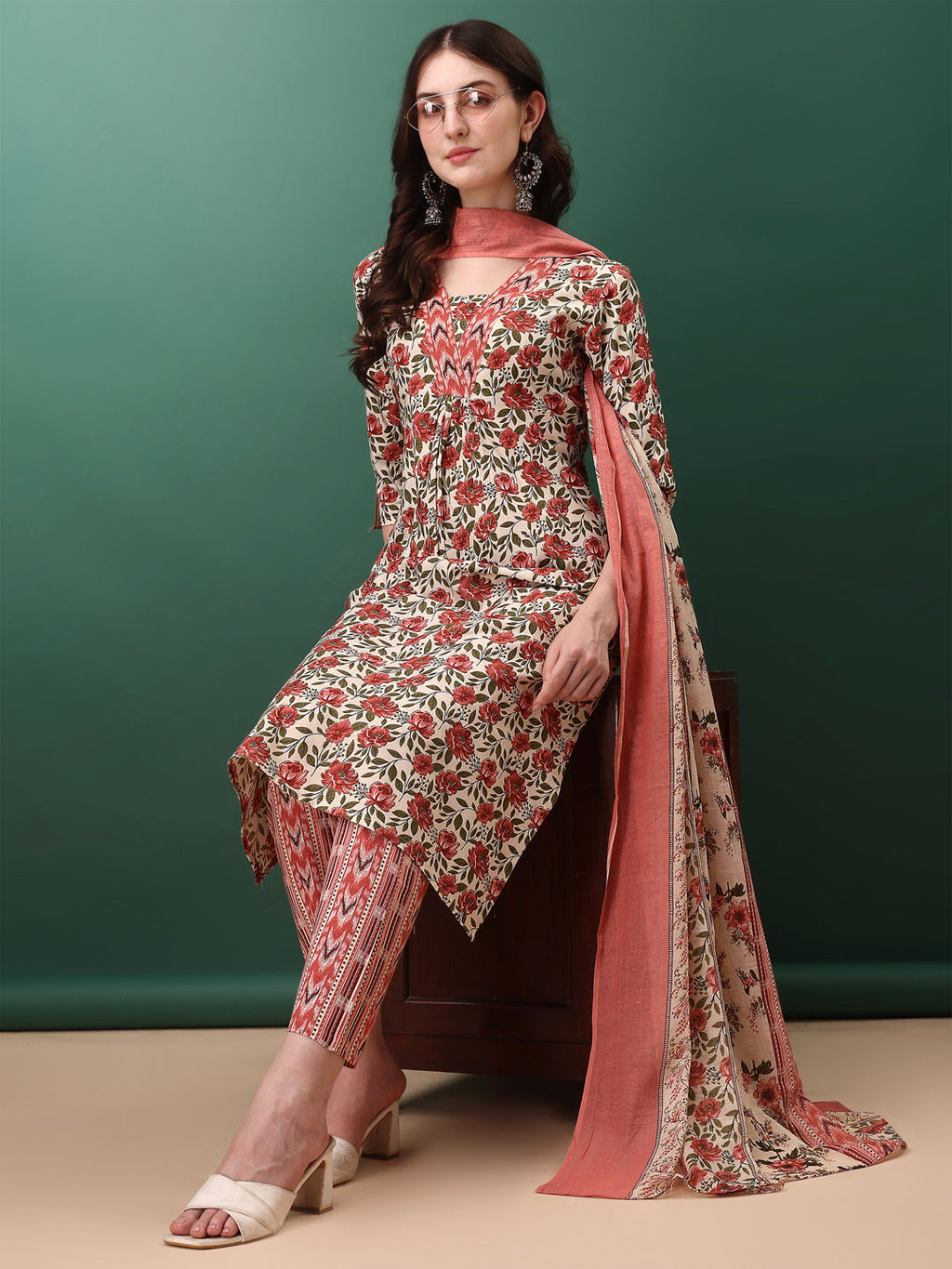 Floral Printed Kurta With Pant & Dupatta, Pink - Hiral Fashion | Grocsy