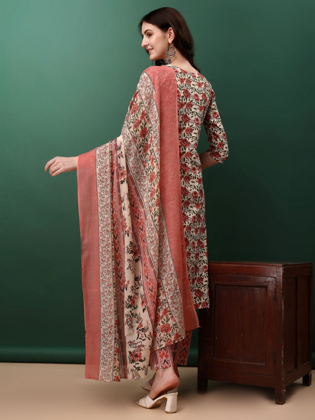 Floral Printed Kurta With Pant & Dupatta, Pink - Hiral Fashion | Grocsy