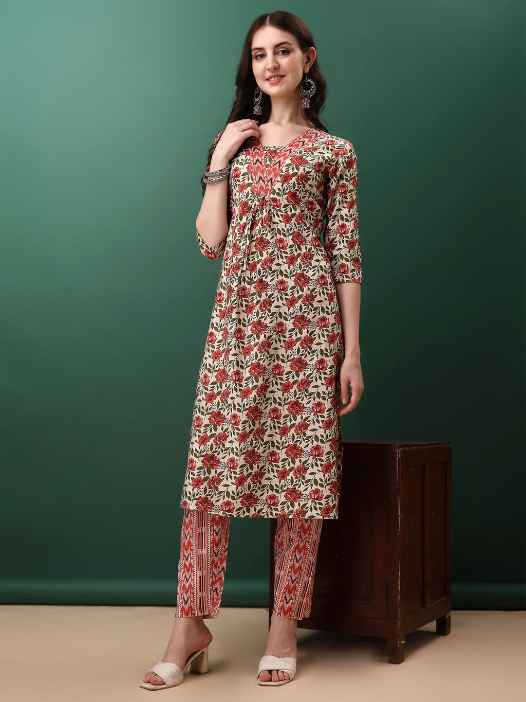 Floral Printed Kurta With Pant & Dupatta, Pink - Hiral Fashion | Grocsy