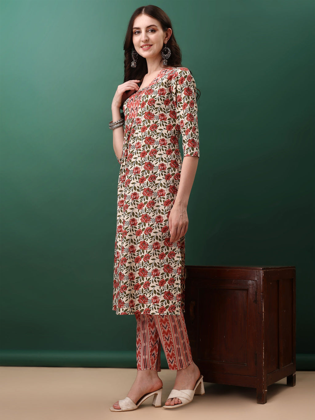 Floral Printed Kurta With Pant & Dupatta, Pink - Hiral Fashion | Grocsy