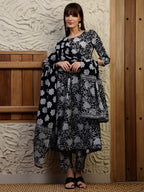 Floral Printed Flared Kurta With Pant & Dupatta, Black - Hiral Fashion | Grocsy