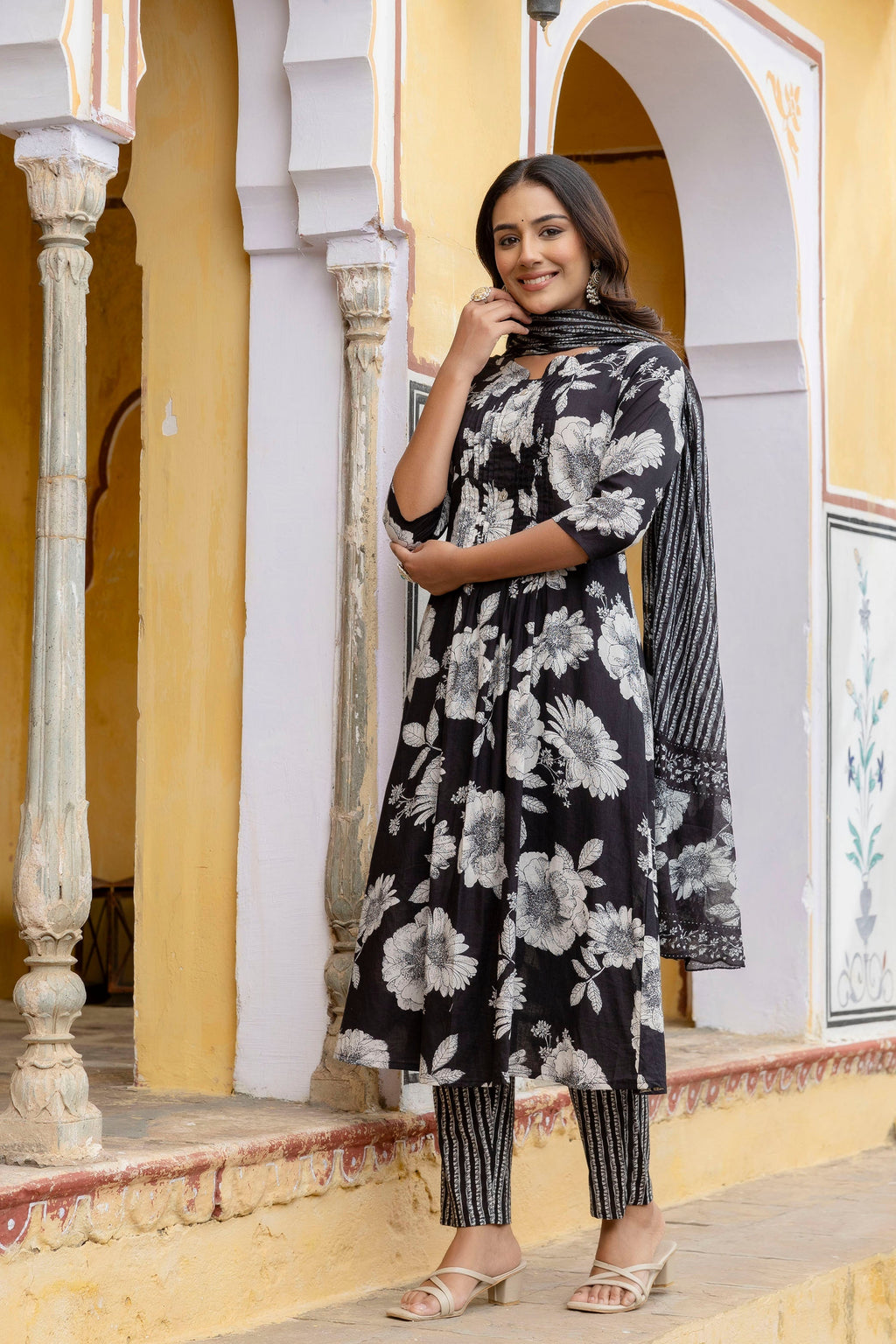Floral Printed Kurta With Pant & Stripe Printed Dupatta, Black - Hiral Fashion | Grocsy