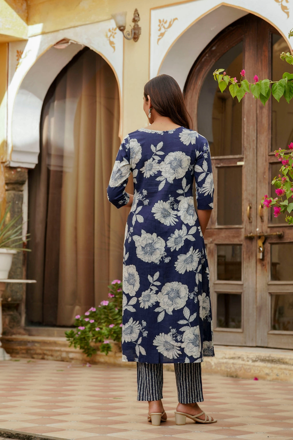 Floral Printed Kurta With Pant & Stripe Printed Dupatta, Blue - Hiral Fashion | Grocsy